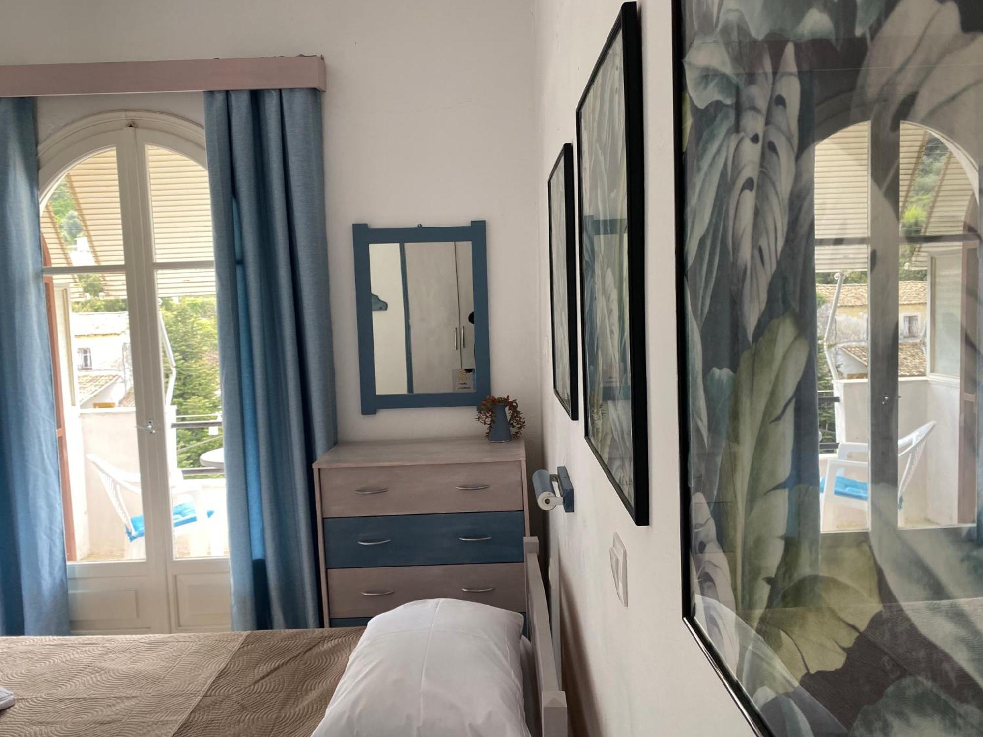 Navy Apartment With Mountain View &Private Parking Vatos ภายนอก รูปภาพ