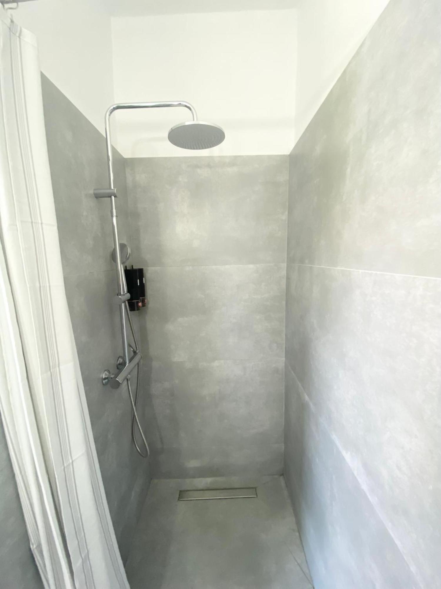 Navy Apartment With Mountain View &Private Parking Vatos ภายนอก รูปภาพ